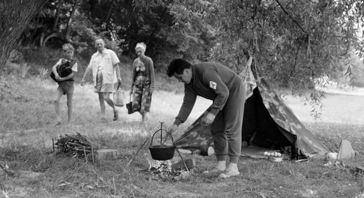 Magyaros ételek kvíze: mi kell a gulyásba?