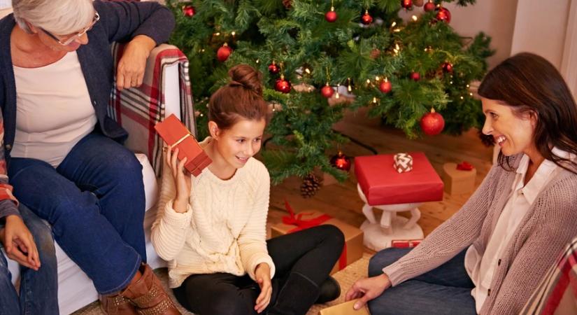 „Évek óta zoknit kapok” – ajándékok, amikről már kibontás közben tudjuk, hogy nem fogjuk használni