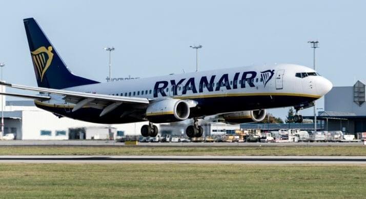 Gigabírságot kapott a Ryanair Olaszországban – 256 millió euró az utazási irodák kizárása miatt