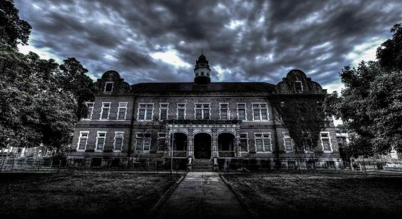 Elege lett az állítólagos kísértetekből egy vállalkozónak, inkább átépíti a szellemtanyáját adatközpontnak