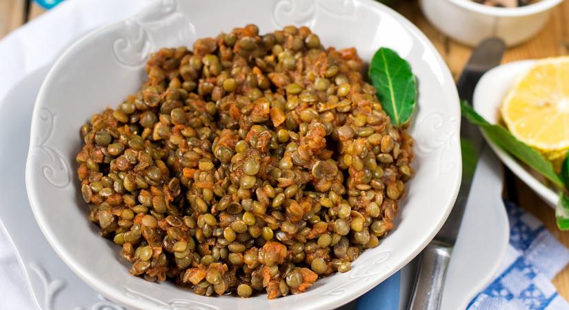 Unod a lencsefőzeléket? Próbáld ki a zalai savanyú lencsét