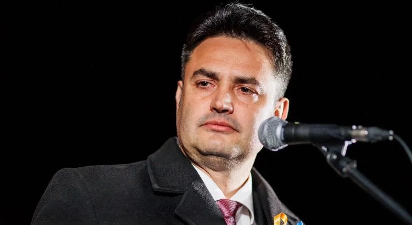 Felháborító! Márki-Zay Péter a vásárhelyiek pénzéből utazgatott