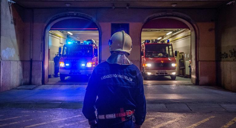 Rengeteg helyszínre kellett kivonulniuk a tűzoltóknak karácsony első napján