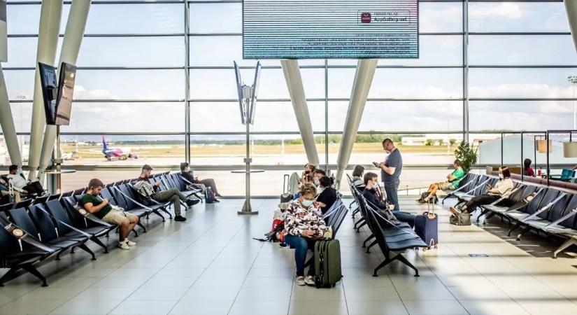 Milyen titokzatos repülőgép érkezett Budapestre? Soha nem járt még ilyen Ferihegyen!