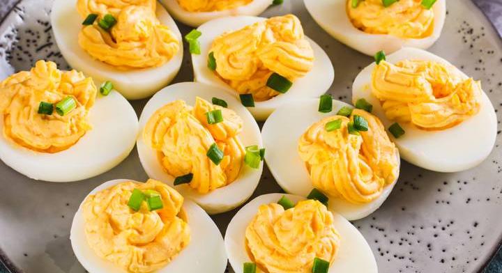 Töltött tojás szilveszterre: klasszikus, amit mindenki szeret