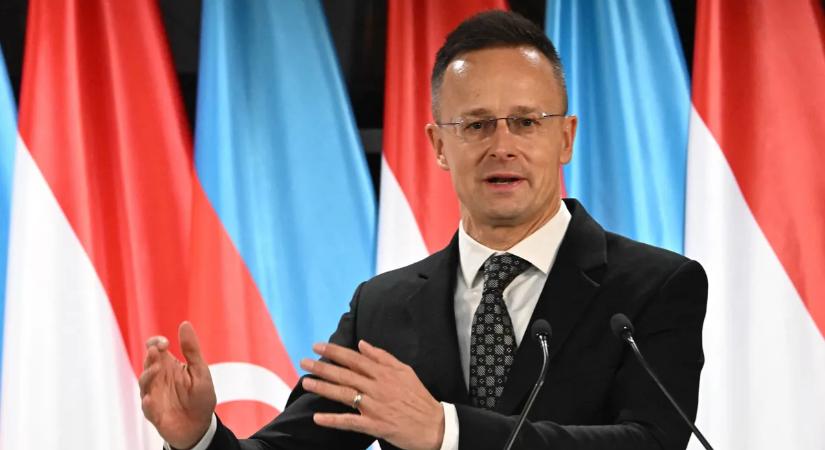 Szijjártó Péter: Jövőre a magyarok minden erejére szükség lesz, mert Brüsszel el akarja indítani a migránsbetelepítést