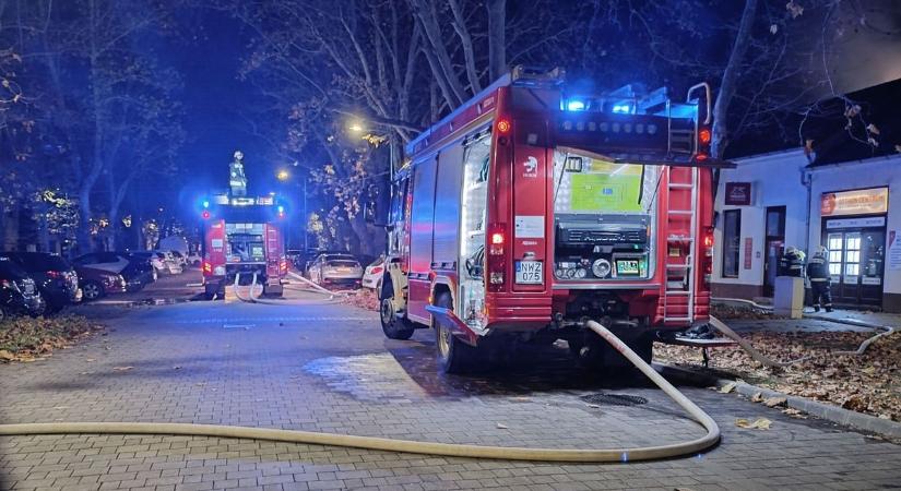 Csendes esték helyett szirénák: így telt a karácsony a katasztrófavédőknél