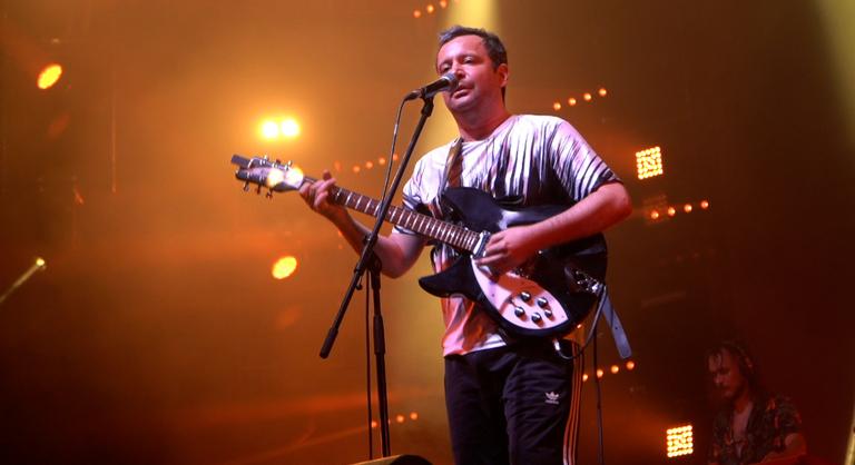 Hadjáratot indított a Wikipédia a Hiperkarma énekese ellen