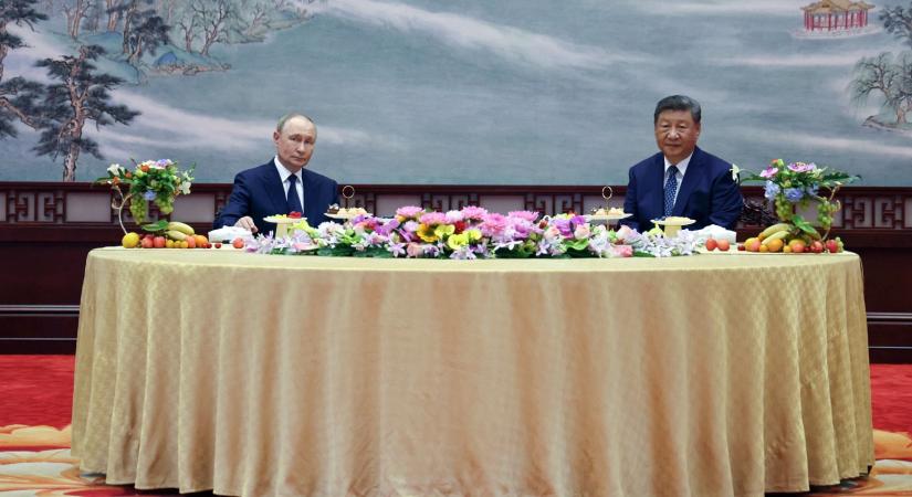 Összeomolhat-e Oroszország? Történelmi párhuzamok 1856, 1917, 1991 és napjaink közt