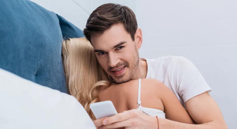 Ki a hűtlenebb: a nők vagy a férfiak? – A válaszon meg fogsz döbbenni