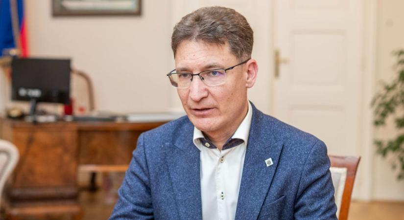 A szolidaritással egyetért, de a hozzájárulást csökkentené Cser-Palkovics András