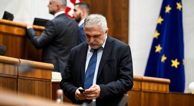 Michelko: Az előrehozott választás valószínűtlen, de nem zárható ki teljesen