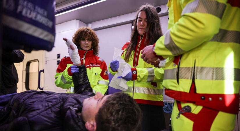 Leszakadt ujjak, sérült koponya, vakság – így válik a szilveszteri tűzijáték életveszélyessé