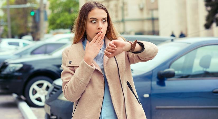 Jó hírünk van annak, aki mindig, mindenhonnan elkésik