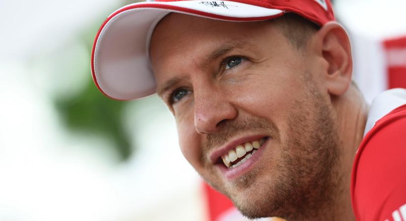 Mercedes: Ha nem találunk megoldást házon belül, jöhet Vettel