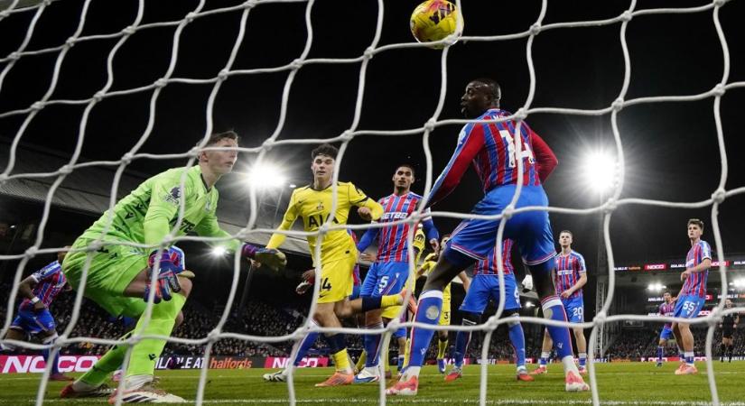 Premier League: tinédzser játékos döntötte el a londoni rangadót