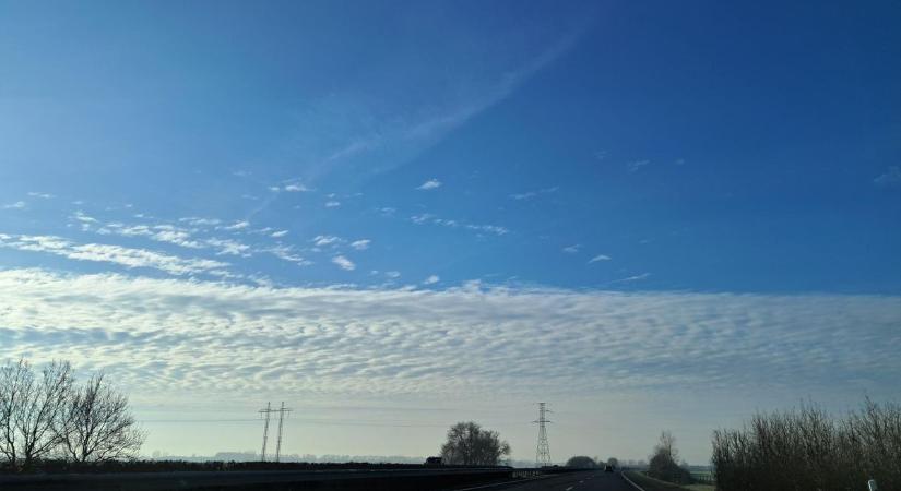 Erős széllel, fagyokkal és hózáporokkal búcsúzik az év