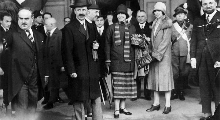 Grófné volt a miniszterelnök szeretője: mindkettejük házastársa tudott a dologról