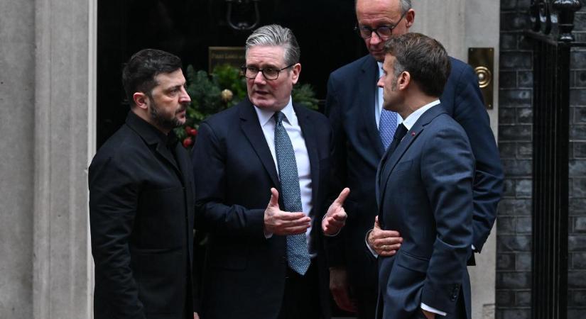 Starmer kihagyta a Zelenszkiij és az uniós vezetők közötti telefonbeszélgetésen