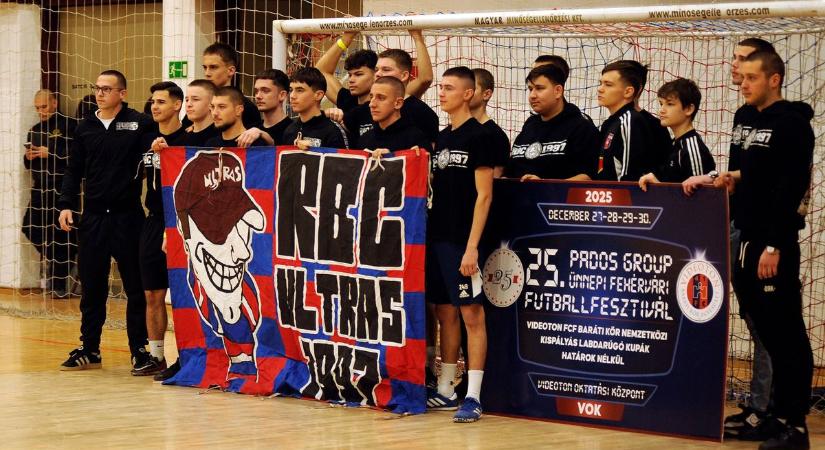 Így csapott össze a Videoton szakmai stábja és az RBD Ultras (galéria)