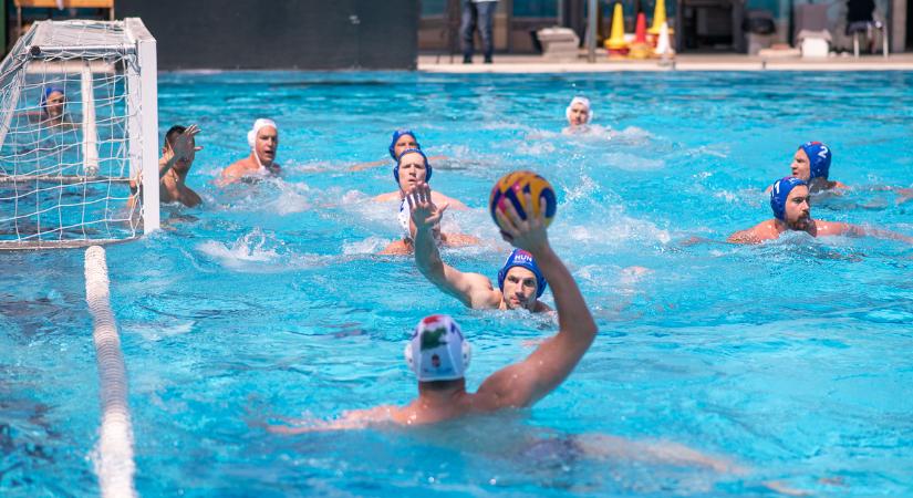 A hollandok után a törököket is legyőzte a magyar válogatott