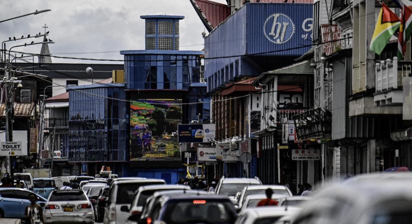 Kilenc embert, köztük öt gyereket késelt halálra egy ámokfutó Suriname-ban