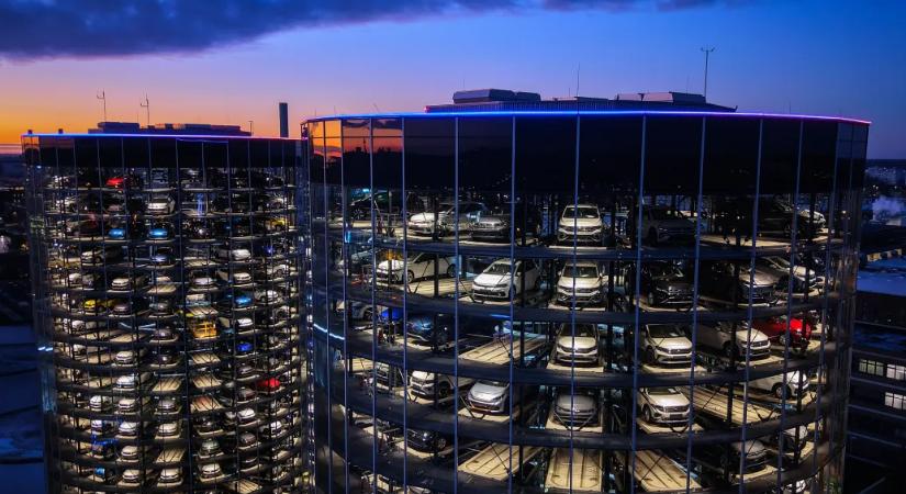 Mi lehel életet a német gazdaságba, miután mind a négy pillére megrogyott?