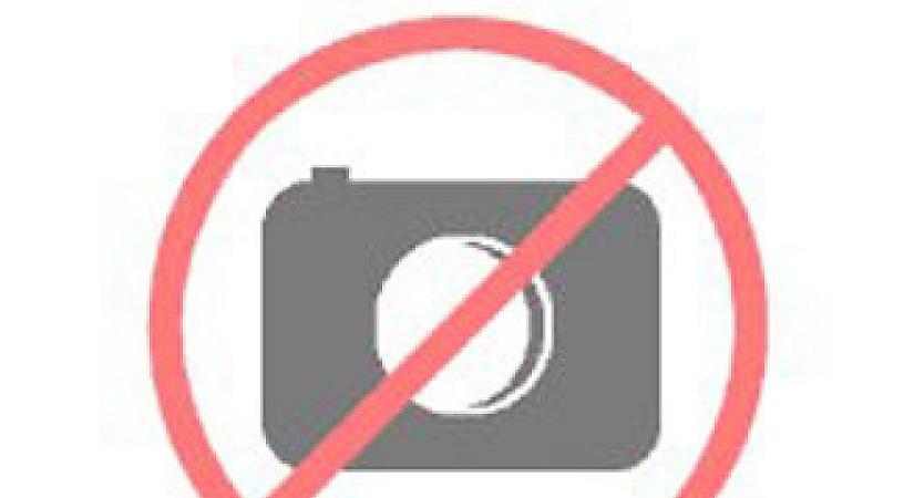 Videón, ahogy tö...nrúgja saját magát a humanoid robot tesztelője