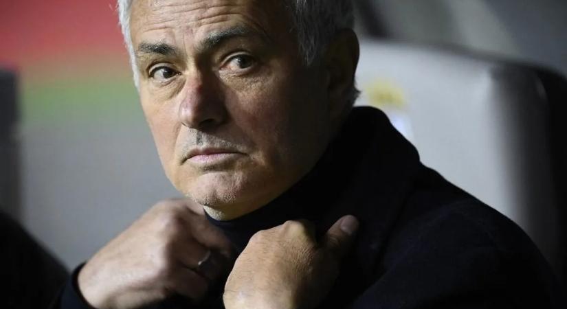Mourinho megőrült? Nagyszerű győzelemről beszélt, miután csapata döntetlent játszott