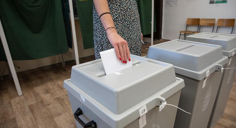 Publicus: Egyre többen biztosak abban, kire szavaznak, az összkép mégis érdekes