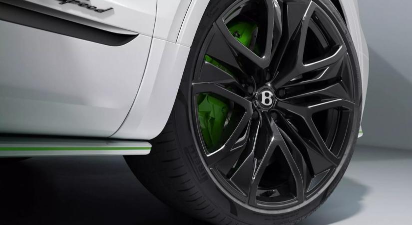 Hamarosan itt a Bentley első elektromos SUV-ja