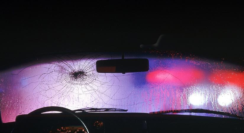 Halálos karambol: amerikai katona okozott súlyos balesetet Magyarországon