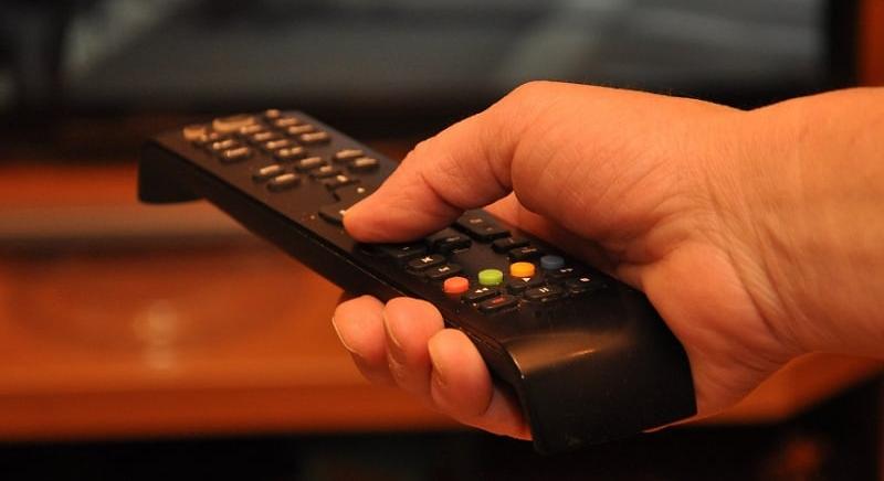 Leáldozóban a tévézés kora? A streaming erősen fojtogatja