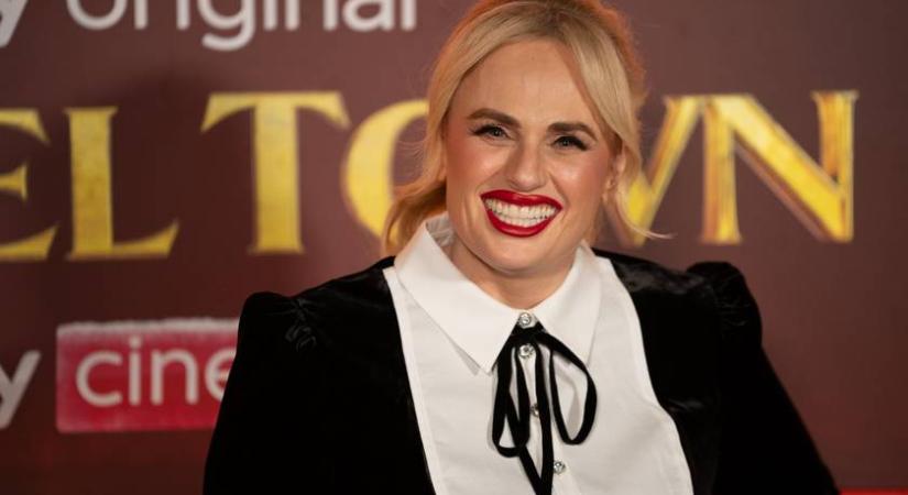 Rebel Wilson megmutatta ritkán látott kislányát: a 3 éves Royce Lillian meseszép angyalka