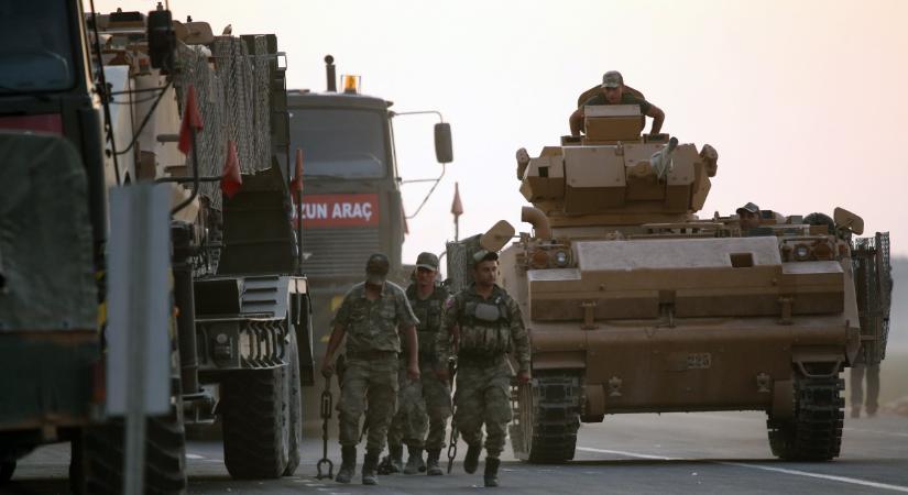 Bezártak öt iskolát, miután összecsaptak az iszlamistákkal a török hatóságok