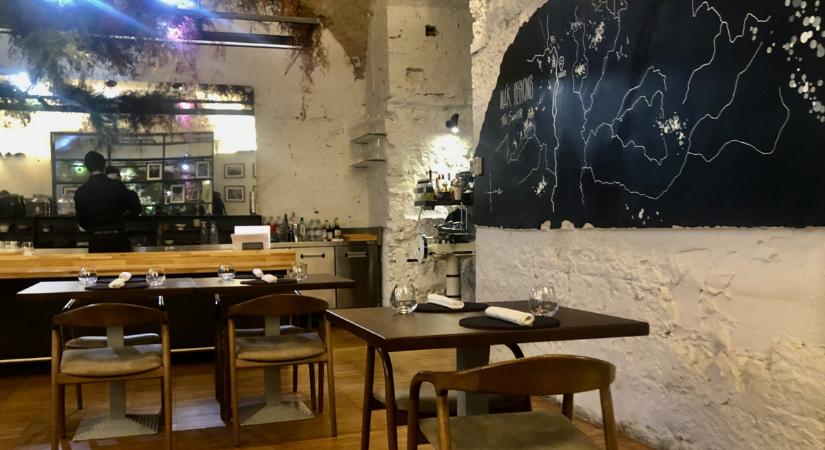 Pierre beült a MÁKba ebédelni, és nem biztos, hogy erre akart emlékezni