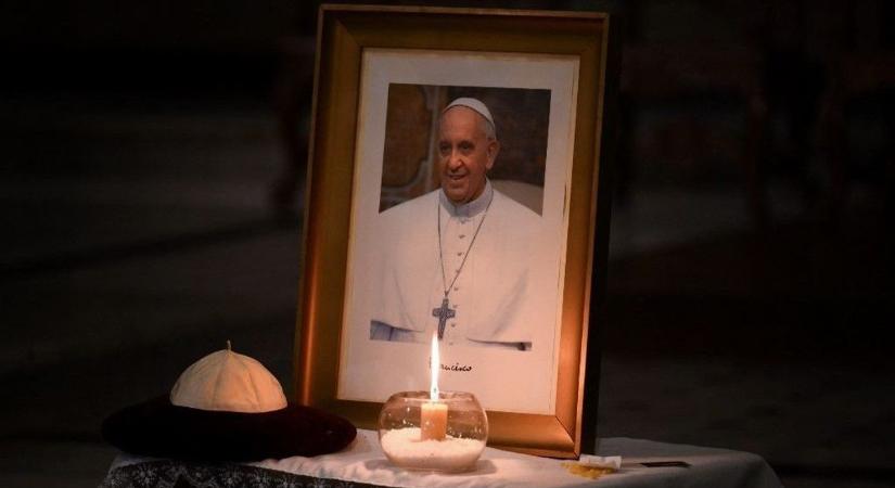 Az egész világot megrázta a pápa halála - összefoglaló