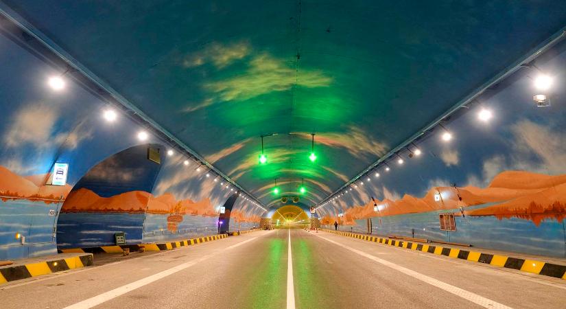 Itt az új világcsúcs, ilyet még soha nem csináltak autópályán