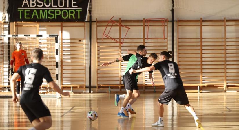 Fenyő Kupa: 19-ig jutott a Welorex, a Gold Caré lett a nap meccse (képgalériával és tabellákkal)