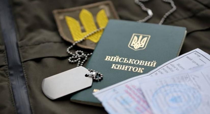 Folytatódik a mozgósítás Ukrajnában, de szabályozták, kiknek nem kell bevonulni 2026-ban is