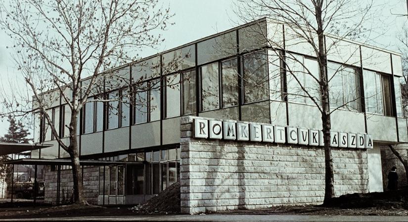 260 millió forintért eladó a szombathelyi Romkert