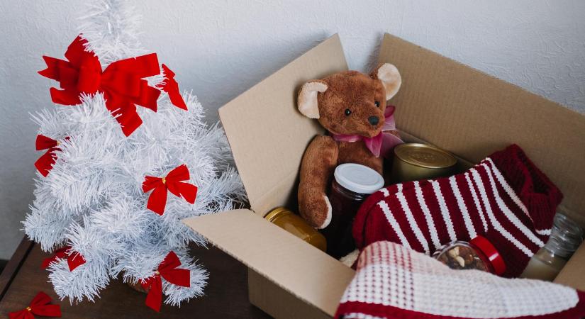 Közösségi összefogás teremtett igazi karácsonyt a háromgyermekes magyar családnak, amelynek a mindennapi szükségletek biztosítása is problémát jelent