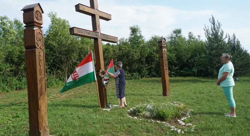 Folyamatosan megújul a tornai Csemadok-alapszervezet kettős keresztje