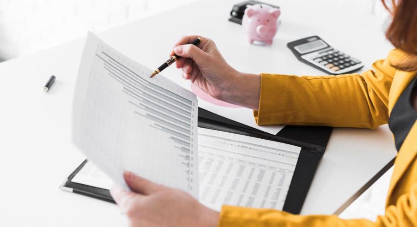 Fontos határidő közeleg: év végéig dönteniük kell a vállalkozóknak