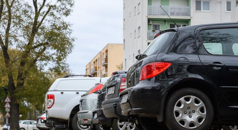 Így parkol Debrecen újévkor