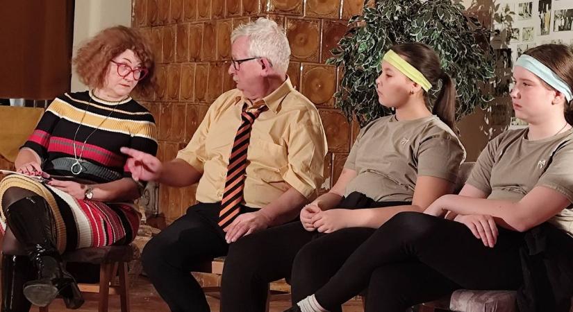 Színjáték a vasvári rendezőpárostól - nagy sikert aratott a VÉPassz Iváncon