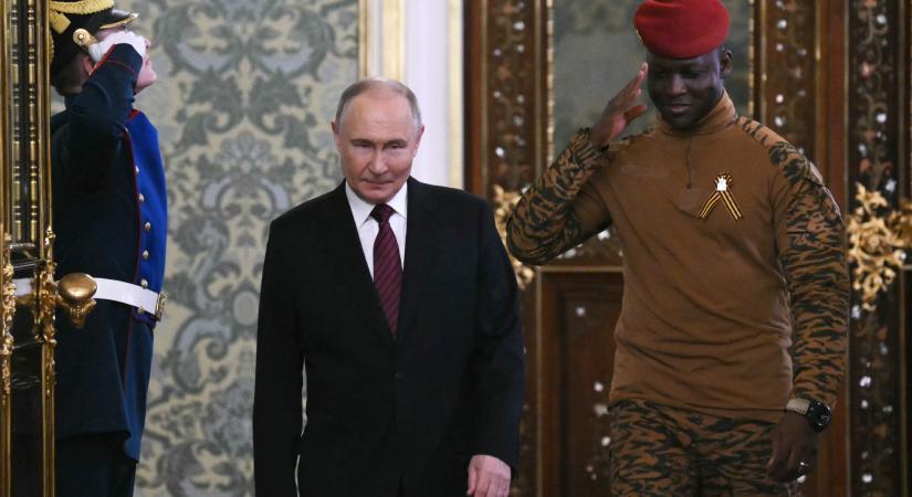 Pár katonával és az internettel gyarmatosítják újra az oroszok Afrikát