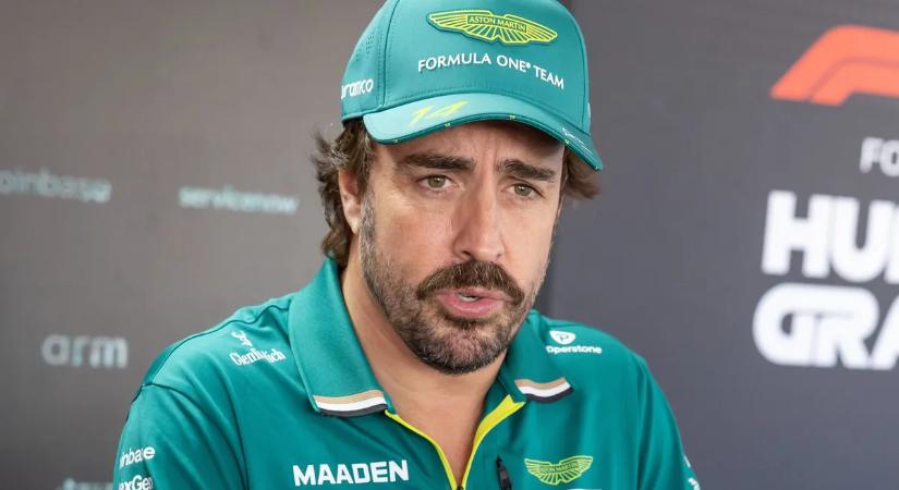 Először mutatta meg terhes barátnőjét a Forma-1 legendája