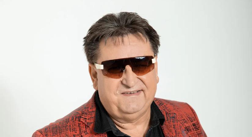 „Köszönöm, hogy megszültél és életet adtál” – Gyászol a népszerű mulatós legenda, szívszaggató sorokkal búcsúzott szeretett édesanyjától