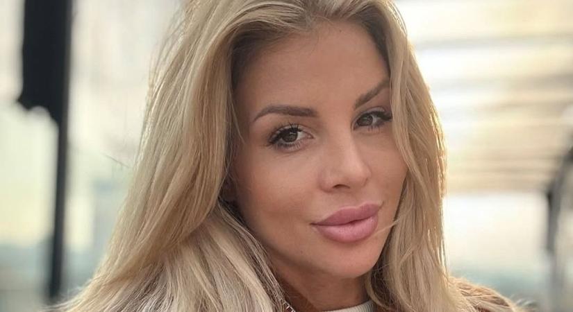 Ezt látni kell: Szabó Franciska falatnyi ruhában mutatta meg, mire képes a teste